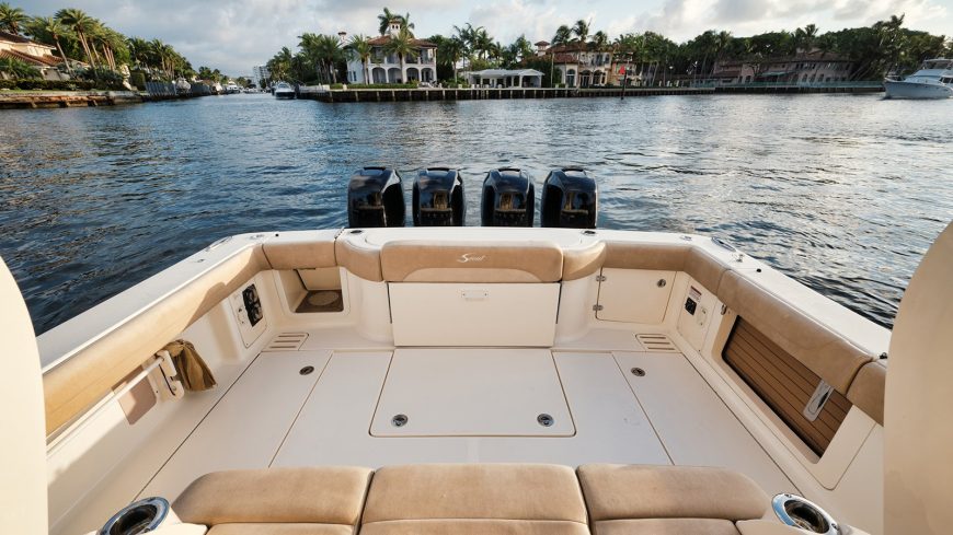 TONTO | 2018 12.8m (42′) Luxury Center Console Sport Fisher Motor Yacht from American shipyard Scout Boats