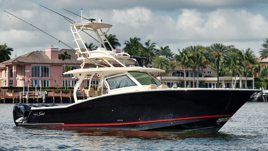 TONTO | 2018 12.8m (42′) Luxury Center Console Sport Fisher Motor Yacht from American shipyard Scout Boats