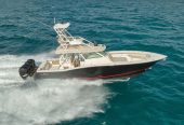 TONTO | 2018 12.8m (42′) Luxury Center Console Sport Fisher Motor Yacht from American shipyard Scout Boats