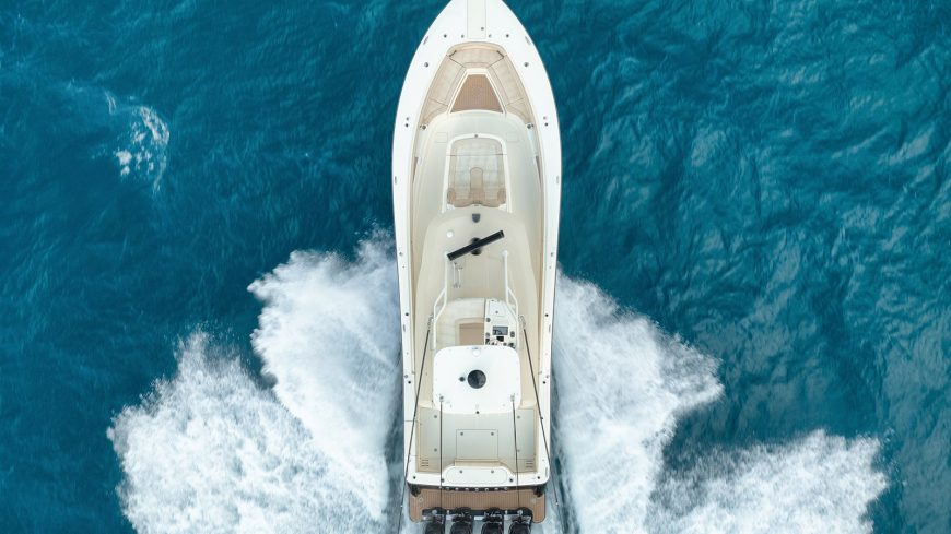 TONTO | 2018 12.8m (42′) Luxury Center Console Sport Fisher Motor Yacht from American shipyard Scout Boats