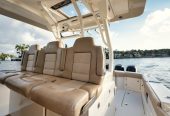 TONTO | 2018 12.8m (42′) Luxury Center Console Sport Fisher Motor Yacht from American shipyard Scout Boats