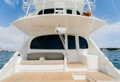 50 CALIBER | 2018 21.95m (72′) Enclosed Flybridge Sportfish Motor Yacht from American shipyard Viking