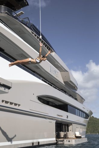 KISMET | 2014 95m (312ft) Luxury Motor Yacht built by German shipyard Lürssen