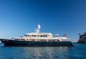 A2 | 1983 46.90m (154’) Classic Luxury Steel Motor Yacht built by Dutch shipyard Feadship