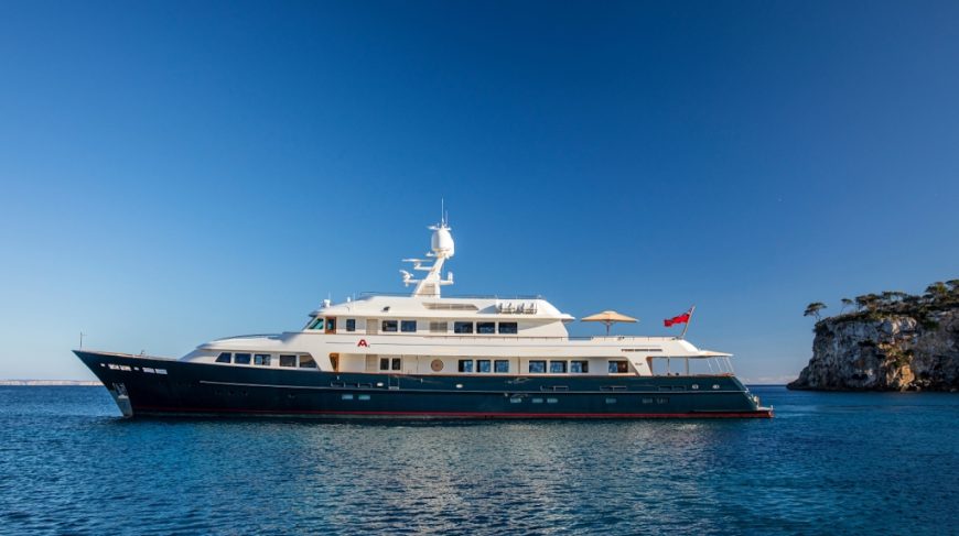 A2 | 1983 46.90m (154’) Classic Luxury Steel Motor Yacht built by Dutch shipyard Feadship