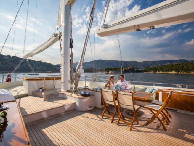 ANTARA | 1991 46.33m (152ft) Luxury Raised Pilothouse Steel Sail Yacht built by Italian shipyard Perini Navi