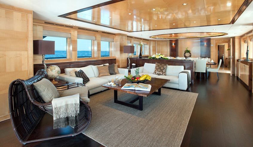 Christina G | 2010 33.65m (110’4″) Vripack design Luxury Tri-Deck Steel Motor Yacht from HK shipyard Kingship Marine