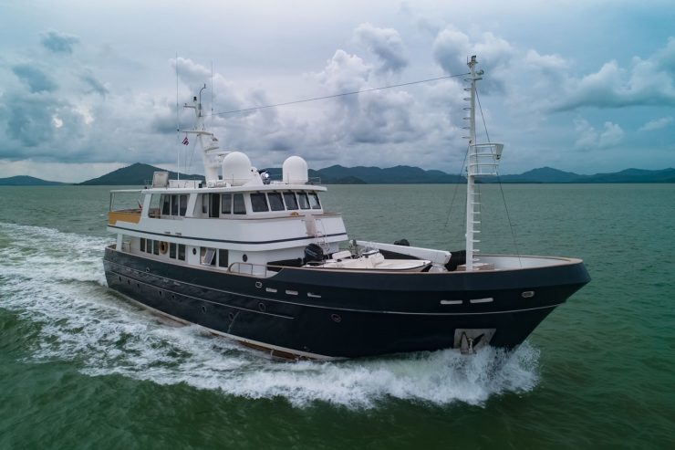 DOUBLEYOU | 1999 27.4m (87’11”) Cheoy Lee Explorer Yacht