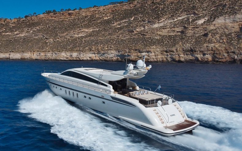 ESTEL | 2005 31m (101’7″ ) High Performance Sport Motor Yacht from Italian shipyard Leopard Yachts