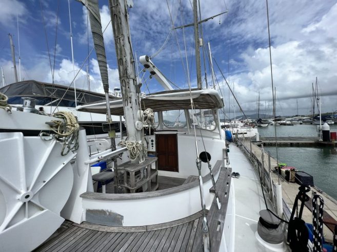 FIREBIRD | 1968 25.6m (84′) Sailing Yacht built by American shipyard Palmer Johnson