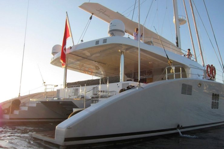 IPHARRA | 2009 31.1m (102′) Luxury Catamaran Aluminium Motor Sail Yacht from Polish shipyard SUNREEF YACHTS