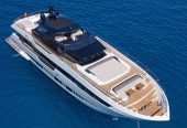 NINITAS A | 2017 30.5m (100’2″) Luxury Flybridge Sport Motor Yacht built by Spanish shipyard ASTONDOA