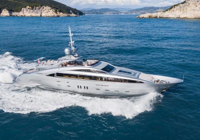 SILVER-WIND-2014-43.63m-143122-Motor-Yacht-for-sale-YachtDealz1