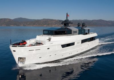 SUN-2012-35.5m-116-622-Motor-Yacht-for-sale-YachtDealz22