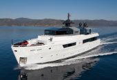 SUN | 2012 35.5m (116’4″) Luxury Motor Yacht from Italian shipyard Arcadia Yachts