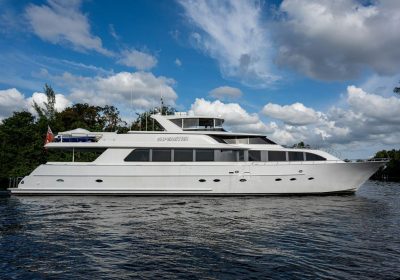 SUPERSTAR-2001-34.14m-112-Motor-Yacht-for-sale-YachtDealz1