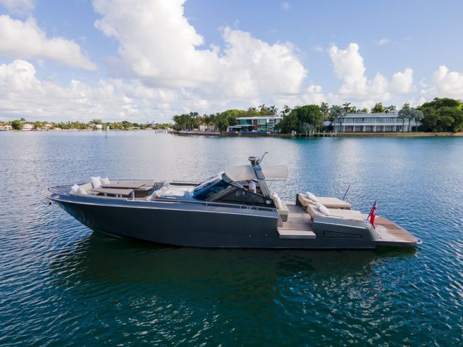 YOURS | 2016 16.31m (53’6″) Fast Sport Tender from Italian shipyard CNM – CANTIERI NAVALI DEL MEDITERRANEO