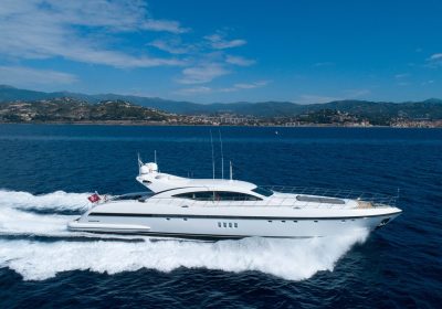 1K-2013-33.48m-1091122-MANGUSTA-108-Motor-Yacht-for-sale-YachtDealz35