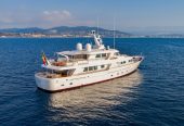 CORNELIA | 2006 34m (111.7ft) RMK MARINE MOTOR YACHT