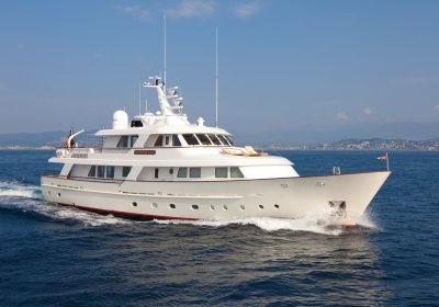 CORNELIA-2006-34m-111722-Motor-Yacht-for-sale-YachtDealz34