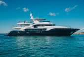 COUNTLESS | 2016 40.23m (132′) Luxury Tri-Deck Motor Yacht from renowned Italian shipyard BENETTI