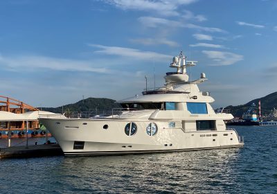 RICHESSE-2011-32.2m-105822-Explorer-Motor-Yacht-for-sale-YachtDealz5