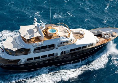 ROBBIE-BOBBY-2013-33.5m-1091122-Motor-Yacht-for-sale-YachtDealz1