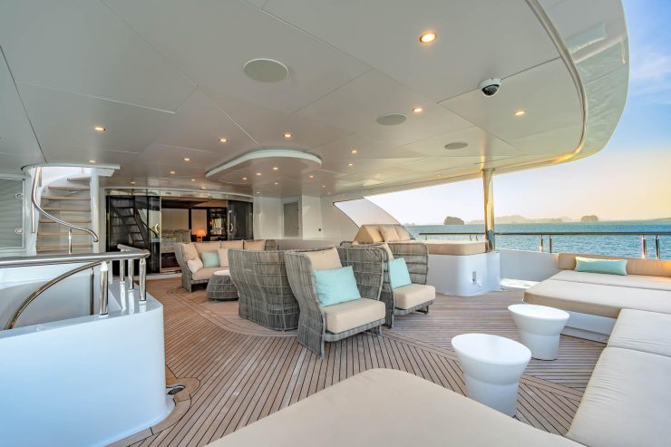 SAPPHIRE | 2009 50.5m (165.64ft) Luxury Tri-Deck Performance Aluminium Motor Yacht built by American shipyard TRINITY YACHTS