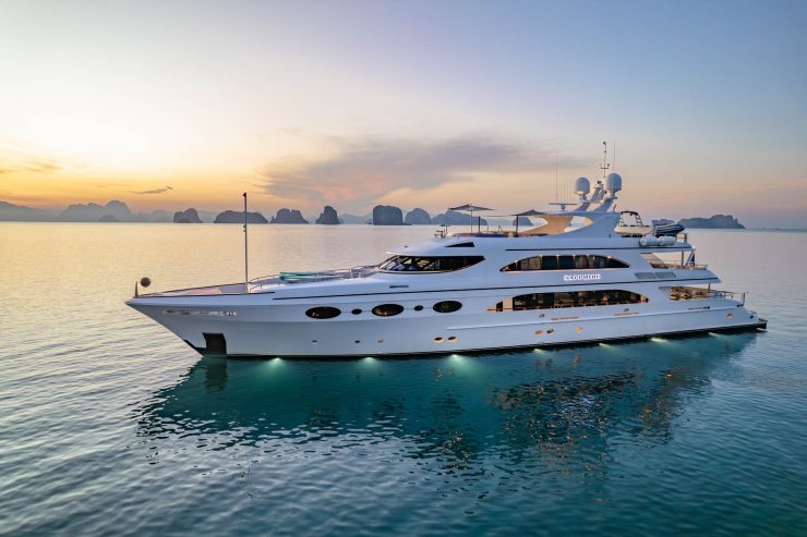 SAPPHIRE | 2009 50.5m (165.64ft) Luxury Tri-Deck Performance Aluminium Motor Yacht built by American shipyard TRINITY YACHTS