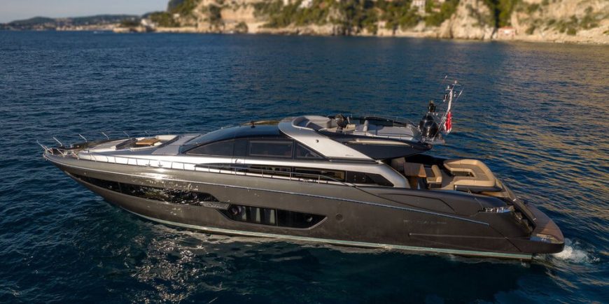 WILDONE | 2019 26.84m (88’1″) Fast Luxury Sport Motor Yacht from Italian shipyard RIVA