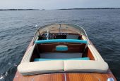 BERKELEY SQUARE | 1958/2020 8m (26ft) Luxury Motorboat built Italian shipyard Riva