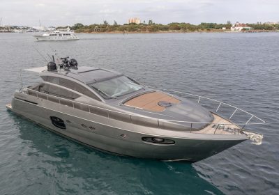 Benedetto-2014-62-222-PERSHING-Motor-Yacht-For-Sale-YachtDealz34