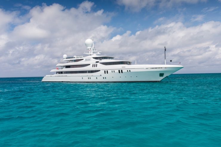 DOUBLE DOWN | 2010/2023 65m (214ft) Luxury Motor Yacht built by Italian shipyard Codecasa