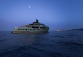 FL 38 | NEW 38.70m (126’9’’) Luxury Tri-Deck Steel Motor Yacht by Floating Life