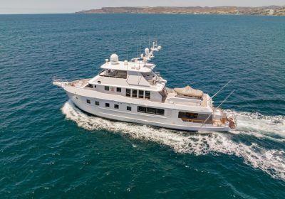 HARDHOME-1974-33m-108ft-Explorer-Motor-Yacht-for-sale-YachtDealz18