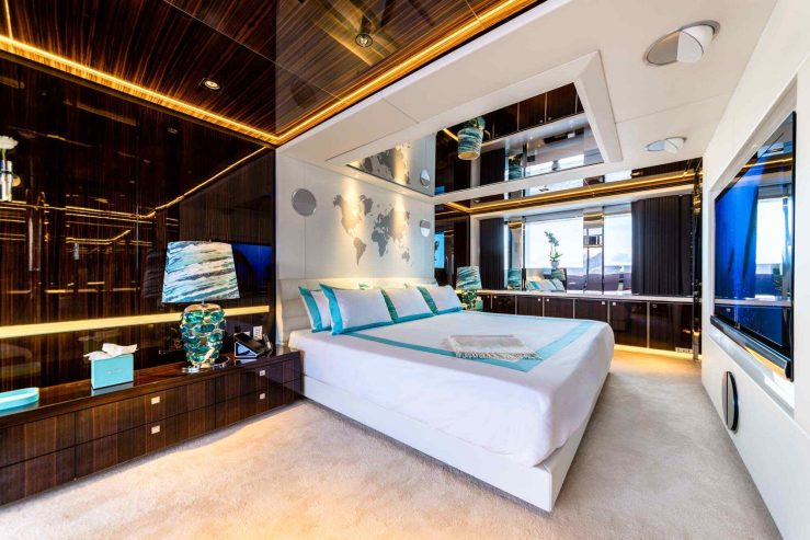 PEARL | 2014 51m (167ft) Luxury Motor Yacht built by Dutch shipyard Heesen Yachts