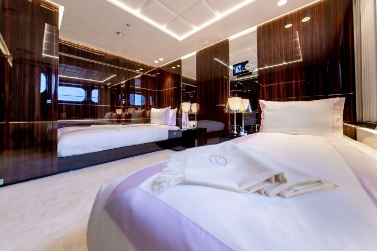 PEARL | 2014 51m (167ft) Luxury Motor Yacht built by Dutch shipyard Heesen Yachts