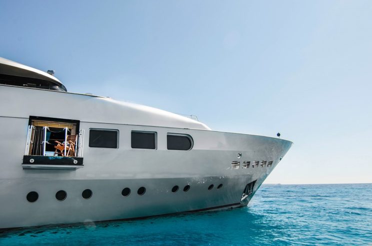 MAGNA GRECIA | 1986 64m (209ft) Luxury Motor Yacht built by German shipyard Elsflether Werft AG