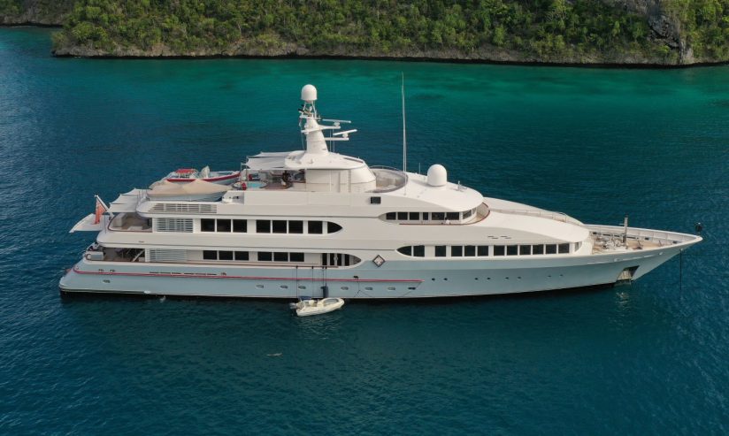 SAMAX | 1996 55m (180’4″) Feadship