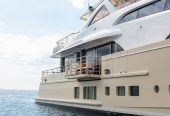 SOLIS | 2015 34m (112ft) Luxury Custom Motor Yacht built by Dutch shipyard Mulder