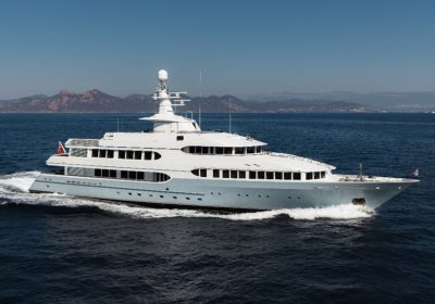 OLYMPUS-1996-55m-180622-Feadship-Motor-Yacht-for-sale-YachtDealz5