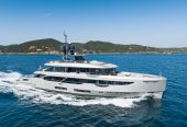 PHOENIX | 2021 40.8m (133.11ft) Oasis 40 Benetti Motor Yacht