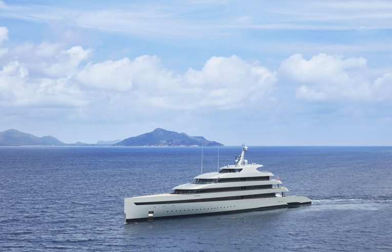 SAVANNAH | 2015 83.50m (274′) Luxury Quad-Deck Motor Yacht built by Dutch shipyard FEADSHIP