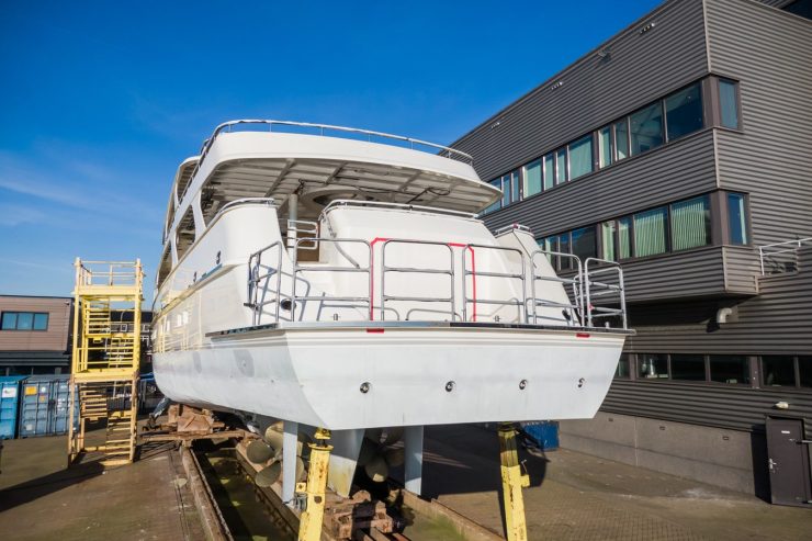 VALERIA | 1975 44.2m (145′) Classic Luxury Tri-Deck Steel Motor Yacht built by Dutch shipyard FEADSHIP