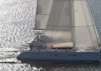 2013-Lagoon-620-18.9m-62ft-Catamaran-Sail-Yacht-for-sale-YachtDealz1