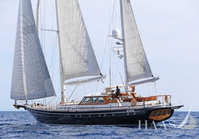 ALME-SOL-2005-31.1m-102ft-Sail-Yacht-for-sale-YachtDealz2