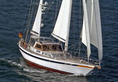 BALTIC-DREAM-1994-23.5m-77.09ft-Sail-Yacht-for-sale-YachtDealz3-1