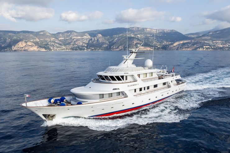 BLUEMAR II | 1978 38.5m (126’3″) Classic Luxury Motor Yacht built by Dutch shipyard FEADSHIP