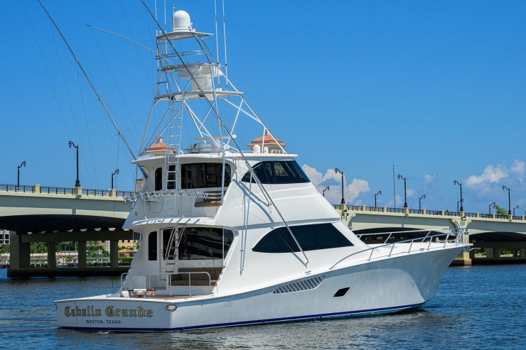 CABALLO GRANDE | 2011 23.16m (76′) High Performance Sportfisher Motor Yacht built by American shipyard VIKING