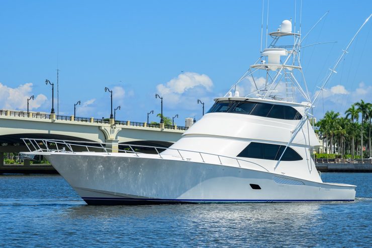 CABALLO GRANDE | 2011 23.16m (76′) High Performance Sportfisher Motor Yacht built by American shipyard VIKING